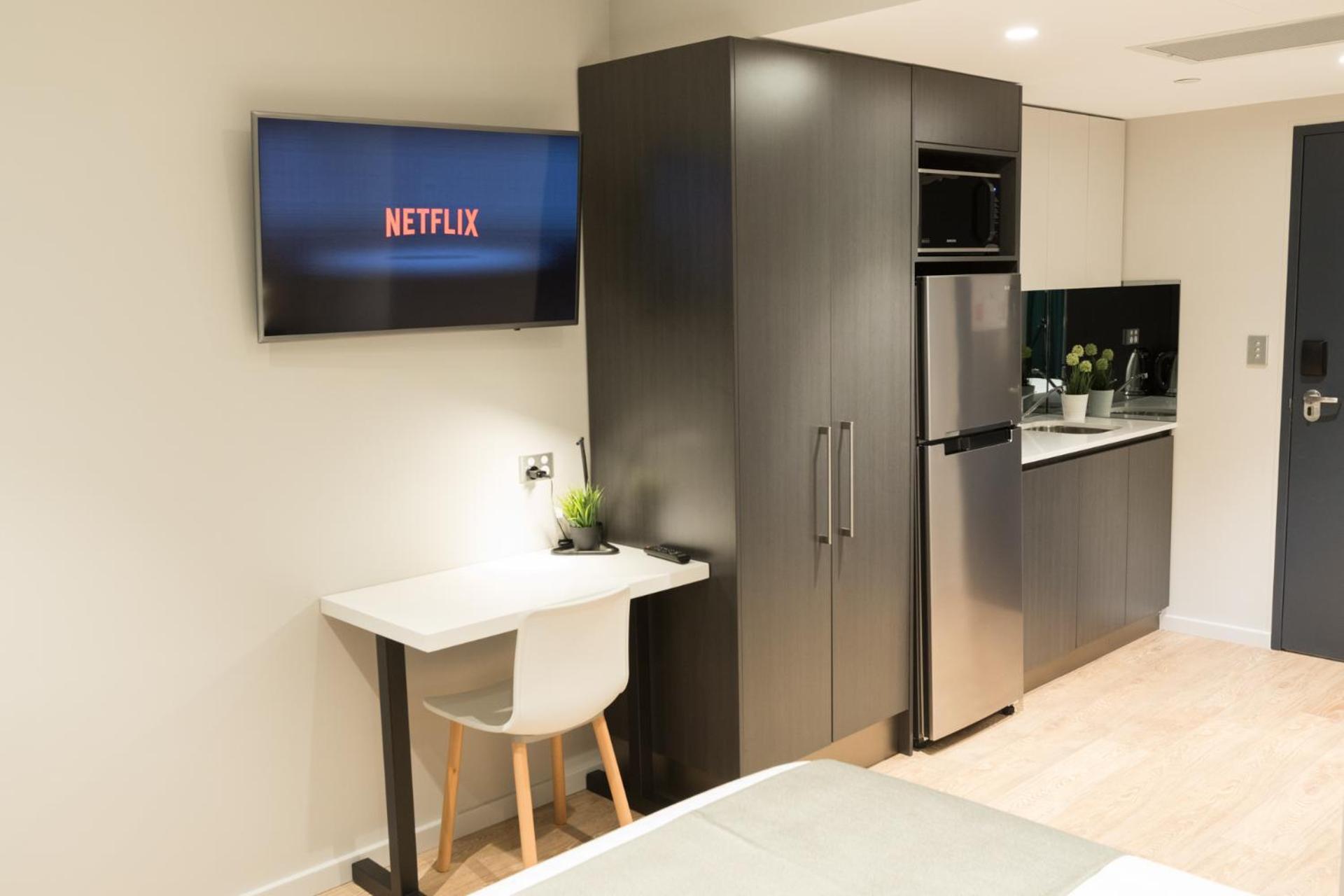 8 Residences - Adults Only 4* Sydney